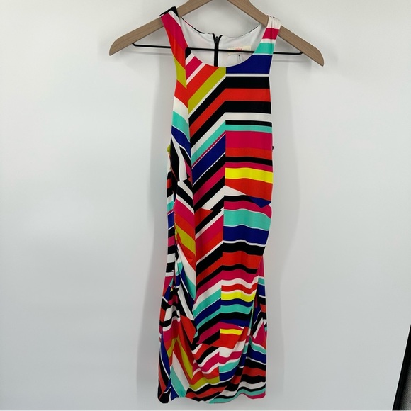 Trina Turk Amaya Colorful Print Bodycon Mini Dress Medium Ruched Sleeveless - Picture 2 of 12